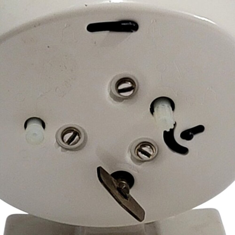 Vintage Westclox Baby Ben Alarm Clock Chrome Finish Off-White Base Retro Decor - Picture 4 of 5